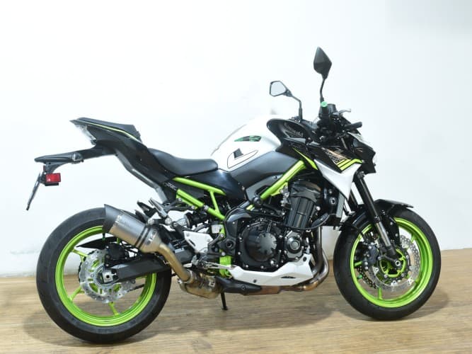 Comprar KAWASAKI Z 900 (FULL)(LEO VINCE HOMOLOGADO +250€) 2021 de segunda mano KAWASAKI Z 900 (FULL)(LEO VINCE HOMOLOGADO +250€) 2021 de segunda mano