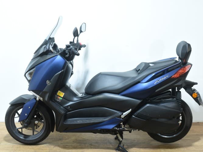 Comprar YAMAHA XMAX 300 2018 de segunda mano YAMAHA XMAX 300 2018 de segunda mano