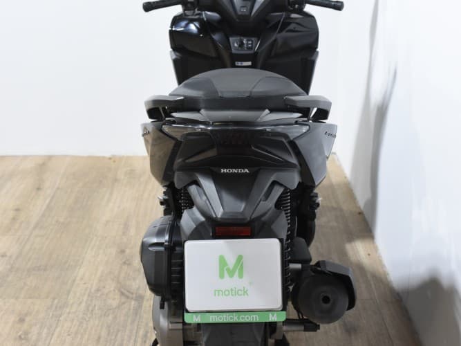 HONDA FORZA 125 2021 de segunda mano