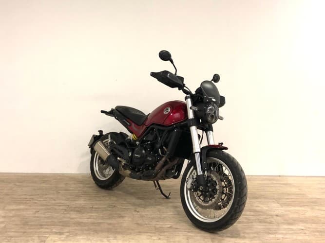 BENELLI LEONCINO 500 TRAIL 2022 de segunda mano
