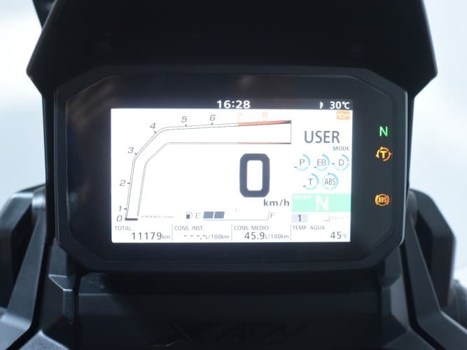HONDA X-ADV 750 (A) 2024 de segunda mano