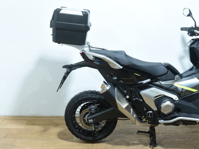 HONDA X-ADV 750 (A) 2024 de segunda mano