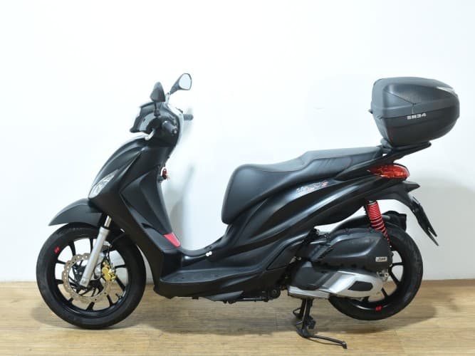 Comprar PIAGGIO MEDLEY 125 (TOP CASE) 2020 de segunda mano PIAGGIO MEDLEY 125 (TOP CASE) 2020 de segunda mano
