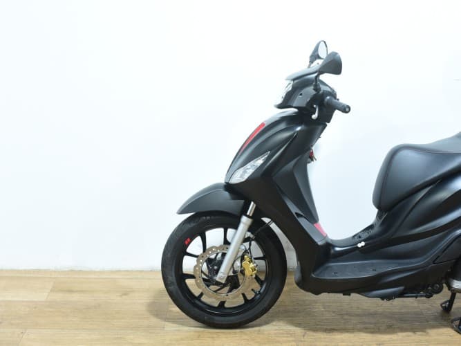 Comprar PIAGGIO MEDLEY 125 (TOP CASE) 2020 de segunda mano PIAGGIO MEDLEY 125 (TOP CASE) 2020 de segunda mano