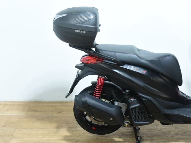 Comprar PIAGGIO MEDLEY 125 (TOP CASE) 2020 de segunda mano PIAGGIO MEDLEY 125 (TOP CASE) 2020 de segunda mano