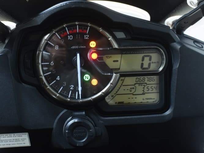 Comprar SUZUKI V STROM 1000 (A)(TRES MALETAS) 2014 de segunda mano SUZUKI V STROM 1000 (A)(TRES MALETAS) 2014 de segunda mano