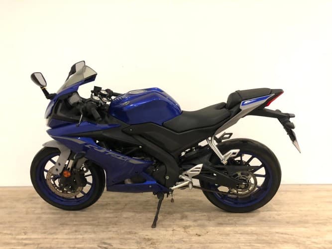Comprar YAMAHA YZF R125 2021 de segunda mano YAMAHA YZF R125 2021 de segunda mano