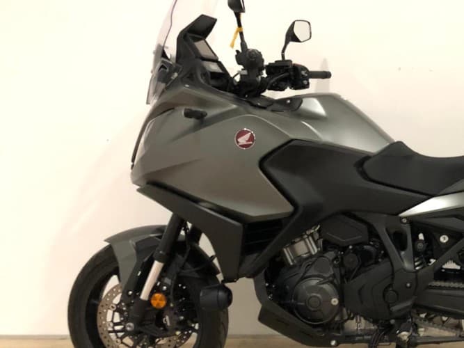 HONDA NT 1100 (3 MALETAS)(DCT)(HONDA PLUS) 2024 de segunda mano