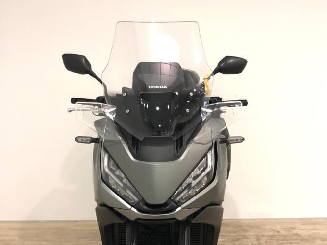 HONDA NT 1100 (3 MALETAS)(DCT)(HONDA PLUS) 2024 de segunda mano
