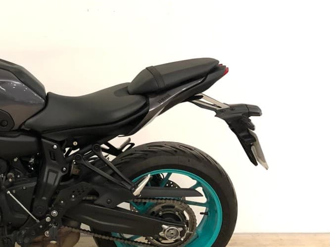 Comprar YAMAHA MT-07 (A2) 2024 de segunda mano YAMAHA MT-07 (A2) 2024 de segunda mano