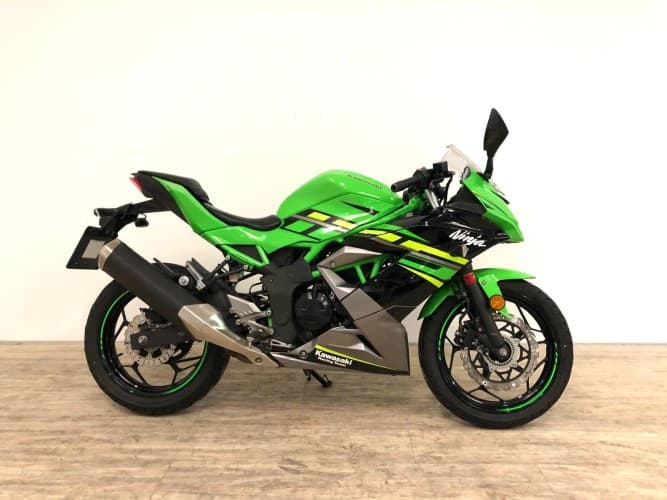Comprar KAWASAKI NINJA 125 2021 de segunda mano KAWASAKI NINJA 125 2021 de segunda mano