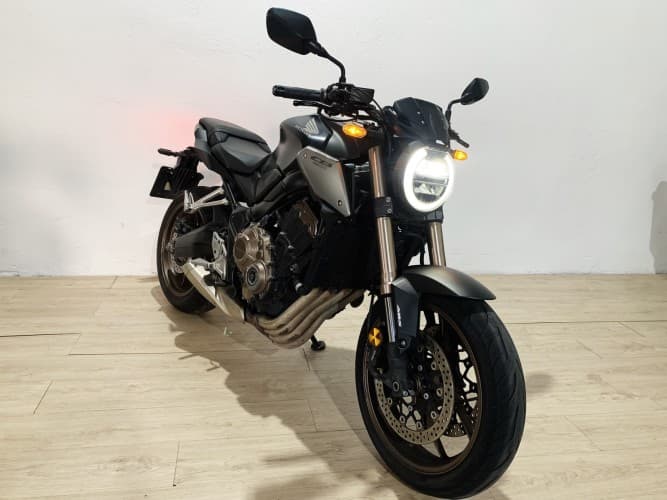Comprar HONDA CB 650 R (A) 2021 de segunda mano HONDA CB 650 R (A) 2021 de segunda mano