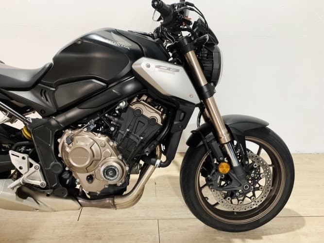 Comprar HONDA CB 650 R (A) 2021 de segunda mano HONDA CB 650 R (A) 2021 de segunda mano