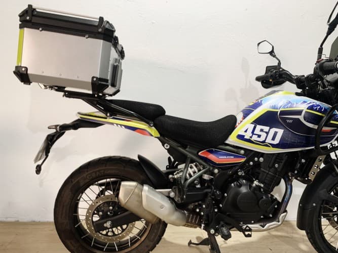 ROYAL ENFIELD HIMALAYAN 450 (TOP CASE) 2025 de segunda mano