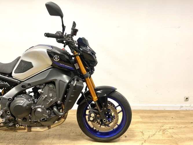 Comprar YAMAHA MT-09 SP (A2) 2023 de segunda mano YAMAHA MT-09 SP (A2) 2023 de segunda mano