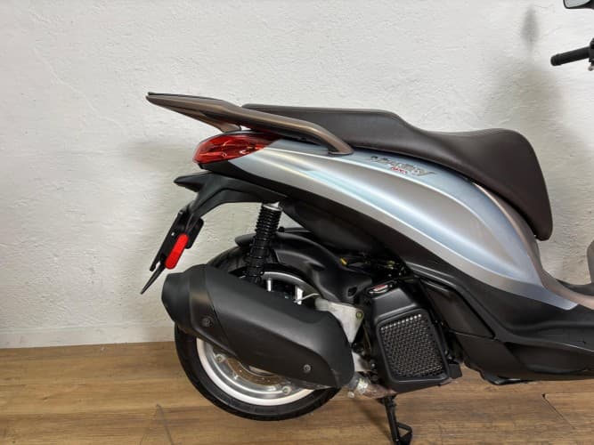 PIAGGIO MEDLEY 125 2025 de segunda mano