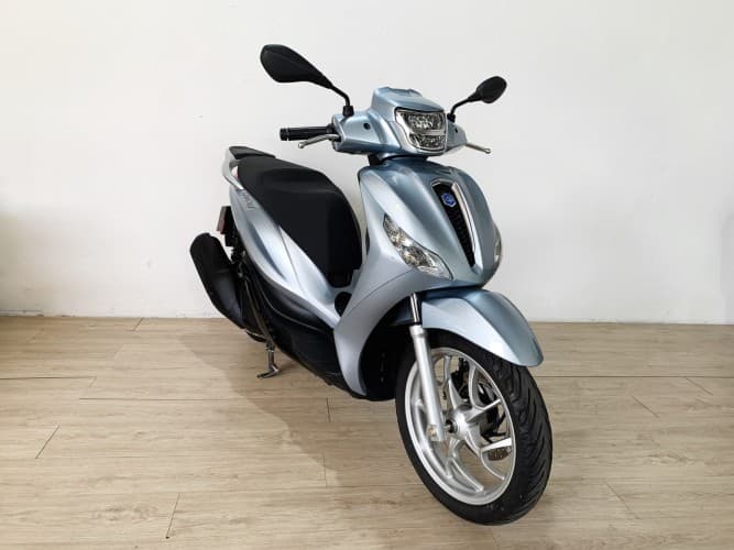 Comprar PIAGGIO MEDLEY 125 2025 de segunda mano PIAGGIO MEDLEY 125 2025 de segunda mano