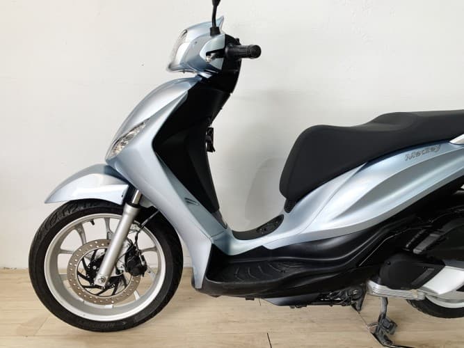 Comprar PIAGGIO MEDLEY 125 2025 de segunda mano PIAGGIO MEDLEY 125 2025 de segunda mano