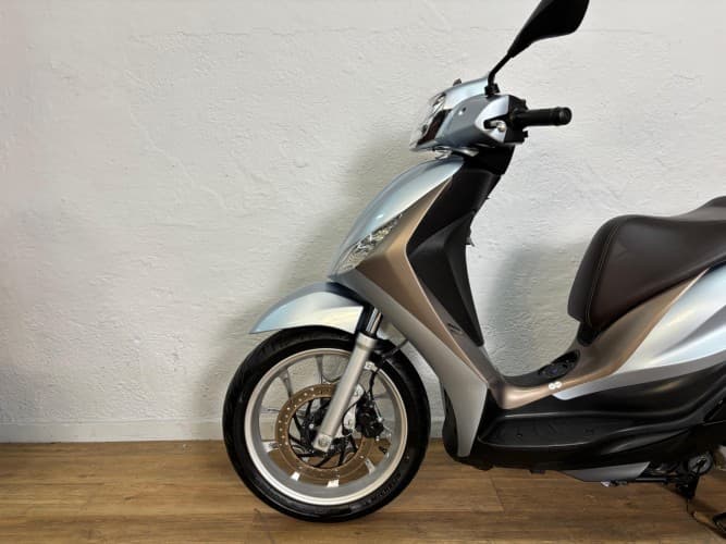 Comprar PIAGGIO MEDLEY 125 2025 de segunda mano PIAGGIO MEDLEY 125 2025 de segunda mano