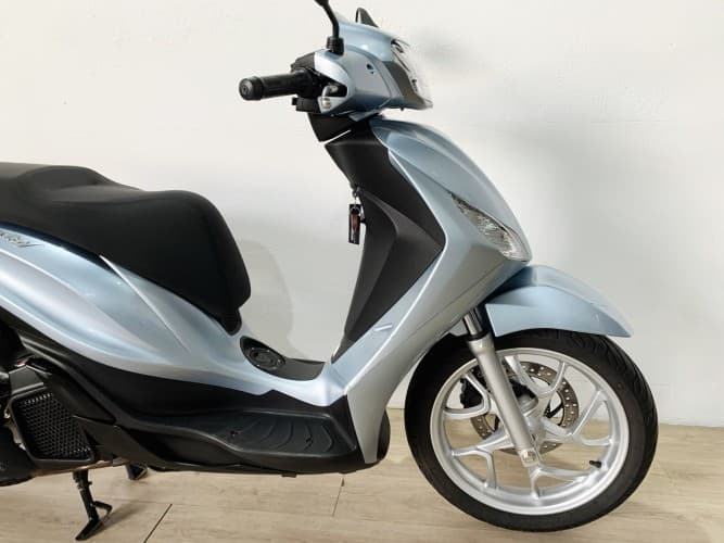 PIAGGIO MEDLEY 125 2025 de segunda mano