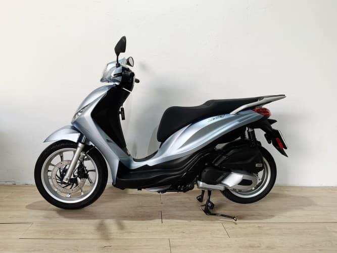 PIAGGIO MEDLEY 125 2025 de segunda mano