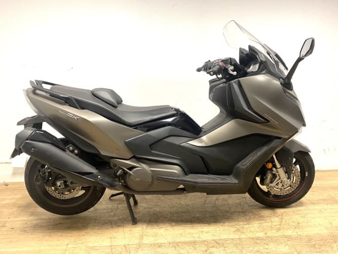 Comprar KYMCO AK 550 2024 de segunda mano KYMCO AK 550 2024 de segunda mano