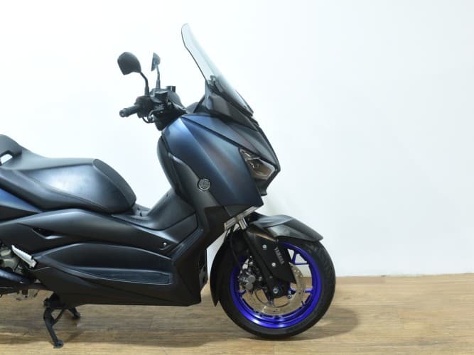 YAMAHA XMAX 300 2022 de segunda mano