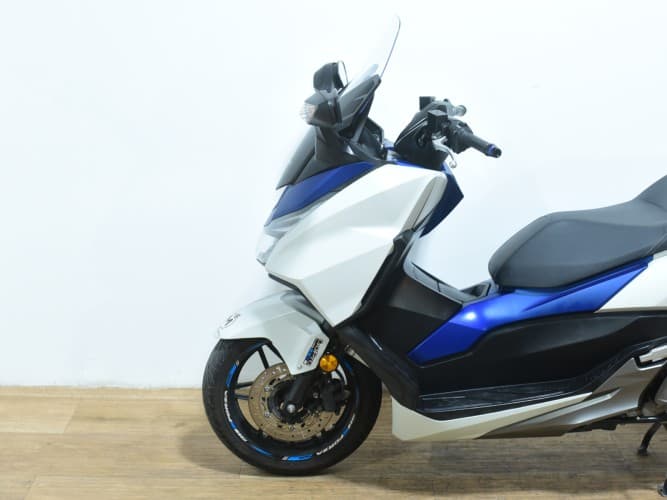 HONDA FORZA 125 2018 de segunda mano