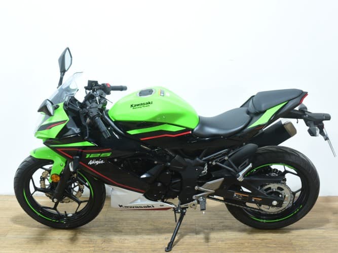 Comprar KAWASAKI NINJA 125 2021 de segunda mano KAWASAKI NINJA 125 2021 de segunda mano