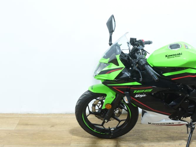 Comprar KAWASAKI NINJA 125 2021 de segunda mano KAWASAKI NINJA 125 2021 de segunda mano