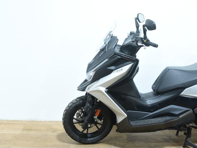 Comprar KYMCO DTX 350 2023 de segunda mano KYMCO DTX 350 2023 de segunda mano