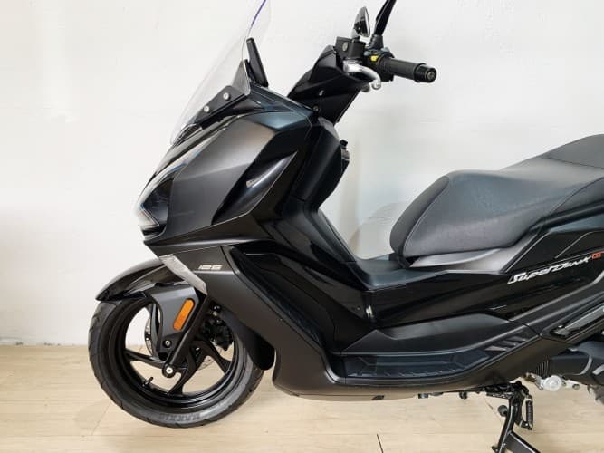 Comprar KYMCO SUPER DINK 125 2025 de segunda mano KYMCO SUPER DINK 125 2025 de segunda mano