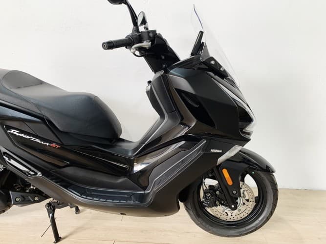 Comprar KYMCO SUPER DINK 125 2025 de segunda mano KYMCO SUPER DINK 125 2025 de segunda mano