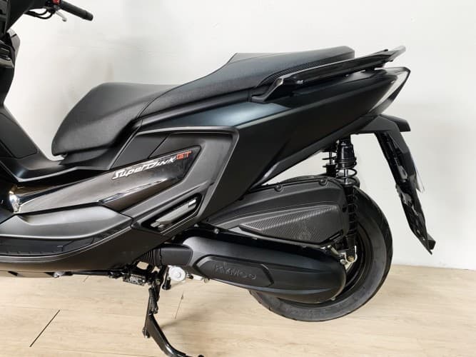 Comprar KYMCO SUPER DINK 125 2025 de segunda mano KYMCO SUPER DINK 125 2025 de segunda mano
