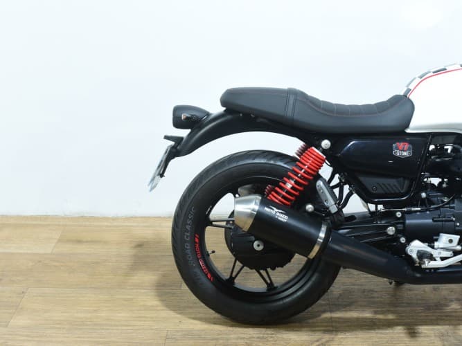 MOTO GUZZI V7 II STONE (A) 2024 de segunda mano