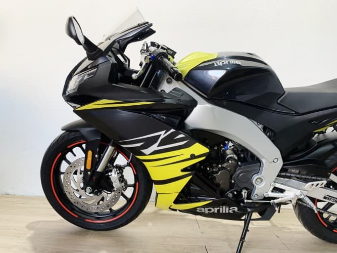 Comprar APRILIA RS 125 2025 de segunda mano APRILIA RS 125 2025 de segunda mano