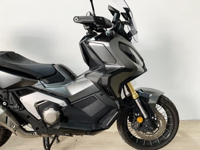 Comprar HONDA X-ADV 750 2023 de segunda mano HONDA X-ADV 750 2023 de segunda mano
