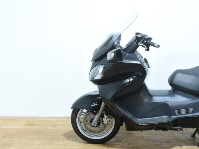SUZUKI BURGMAN 650 2011 de segunda mano