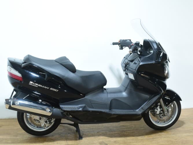 SUZUKI BURGMAN 650 2011 de segunda mano