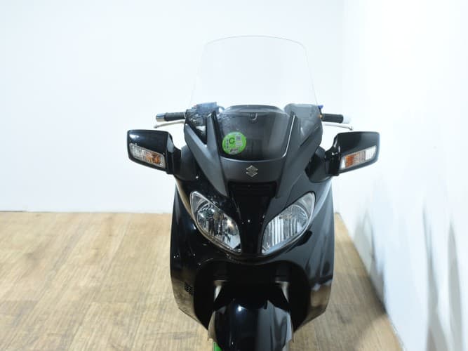SUZUKI BURGMAN 650 2011 de segunda mano
