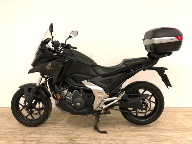 Comprar HONDA NC 750 X (A)(REVI 48 KM PASADA) (REGLAJE HECHO) 2024 de segunda mano HONDA NC 750 X (A)(REVI 48 KM PASADA) (REGLAJE HECHO) 2024 de segunda mano