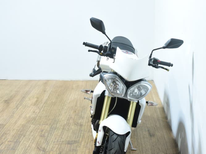 TRIUMPH STREET TRIPLE (A) 2012 de segunda mano