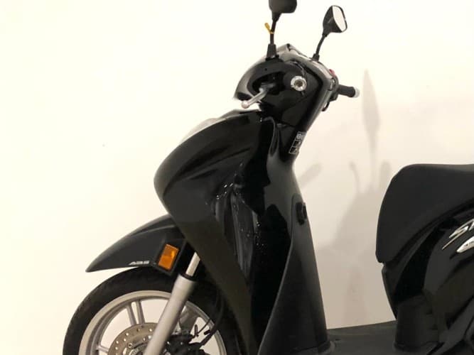 Comprar HONDA SH 350I (TOP CASE) 2021 de segunda mano HONDA SH 350I (TOP CASE) 2021 de segunda mano