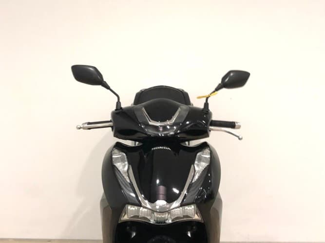 Comprar HONDA SH 350I (TOP CASE) 2021 de segunda mano HONDA SH 350I (TOP CASE) 2021 de segunda mano