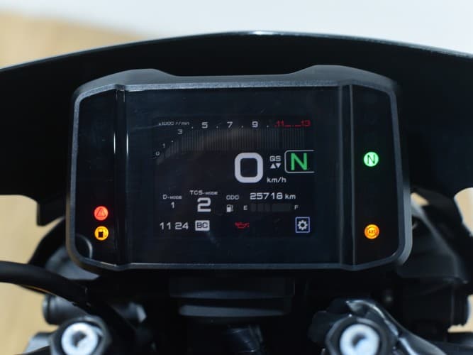 Comprar YAMAHA MT-09 SP (A2)(MIVV HOMOLOGADO + 250€) 2023 de segunda mano YAMAHA MT-09 SP (A2)(MIVV HOMOLOGADO + 250€) 2023 de segunda mano
