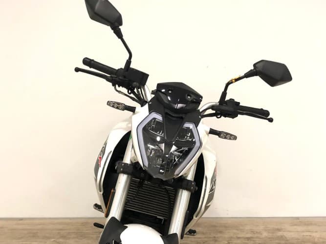 Comprar KEEWAY RKF 125 2018 de segunda mano KEEWAY RKF 125 2018 de segunda mano