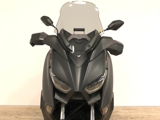 Comprar YAMAHA XMAX 300 2021 de segunda mano YAMAHA XMAX 300 2021 de segunda mano