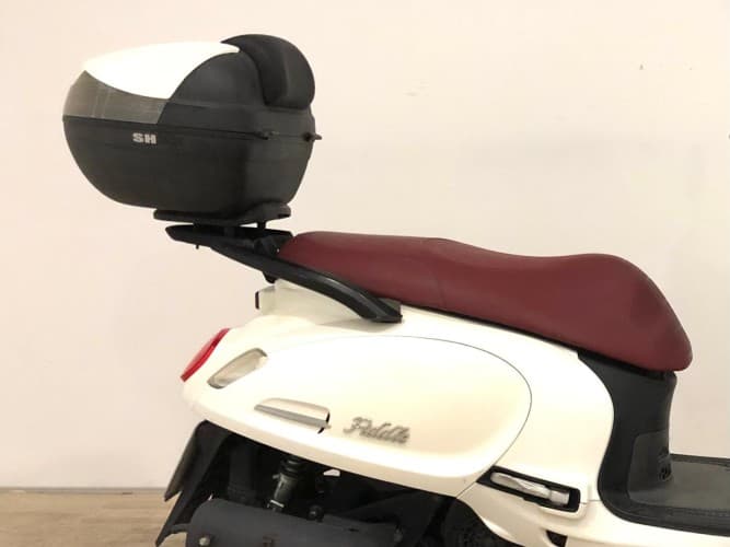 SYM FIDDLE 125 (IVA DEDUCIBLE) (TOP CASE) 2022 de segunda mano
