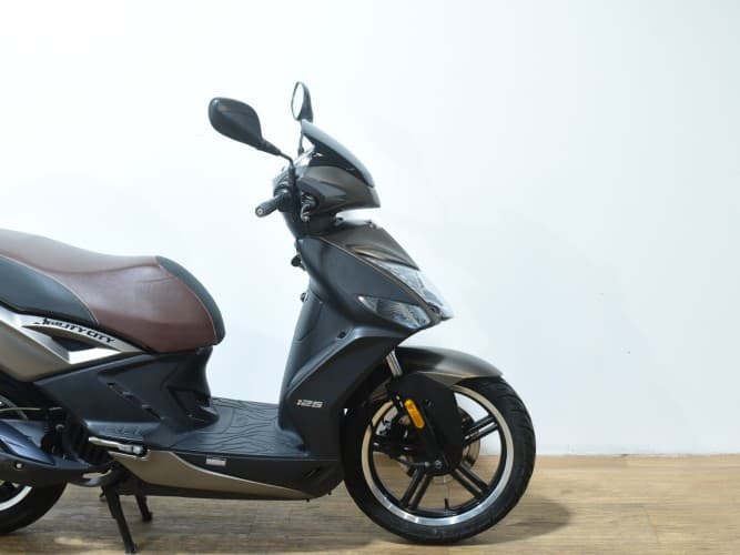 Comprar KYMCO AGILITY CITY 125 2023 de segunda mano KYMCO AGILITY CITY 125 2023 de segunda mano