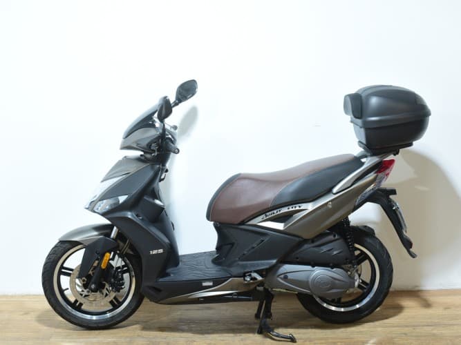 Comprar KYMCO AGILITY CITY 125 2023 de segunda mano KYMCO AGILITY CITY 125 2023 de segunda mano